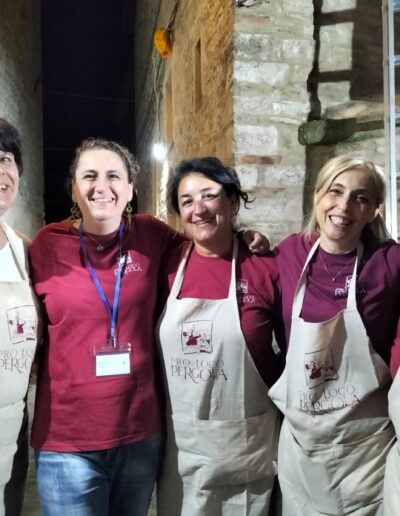 Rosa, Eleonora, Tatiana, Lorena, Monica